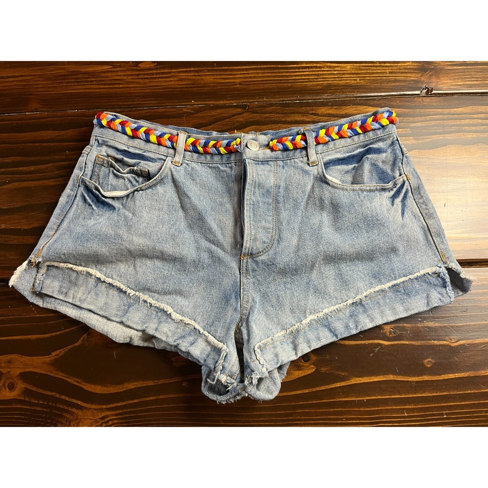 Sans Souci Shorts, Women's Size Medium, Blue, Denim, Side Slit, Braid Belt